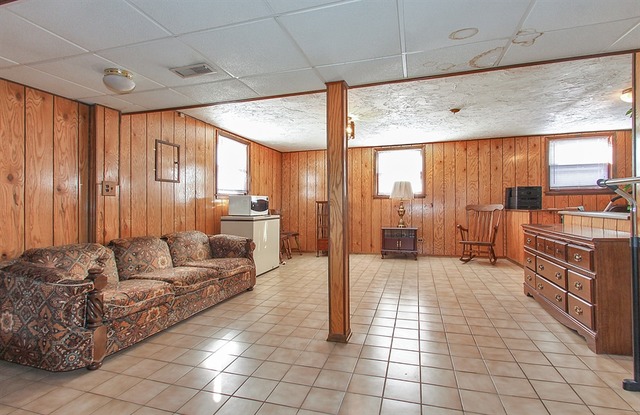 669 East Golf Road Des Plaines, IL 60016 - Photo 14 of 15