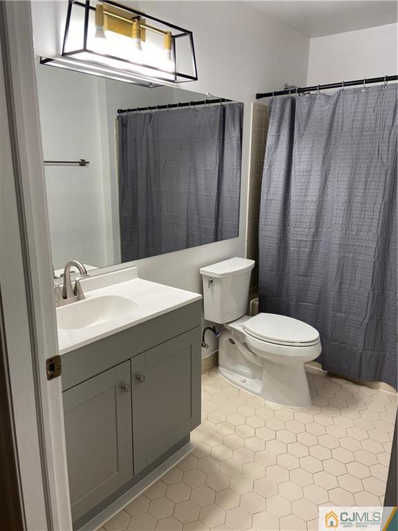 140 Irving Place Bernards, NJ 07920 - Photo 7 of 35