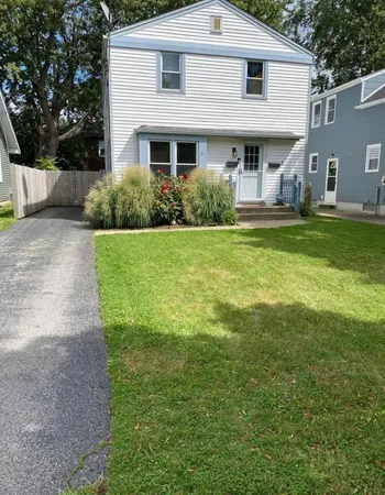 $1,285 | 31 Savona Street, West Seneca, NY 14210