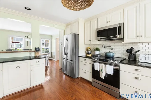 $550,000 | 2016 Stonehollow Road, Henrico, VA 23238