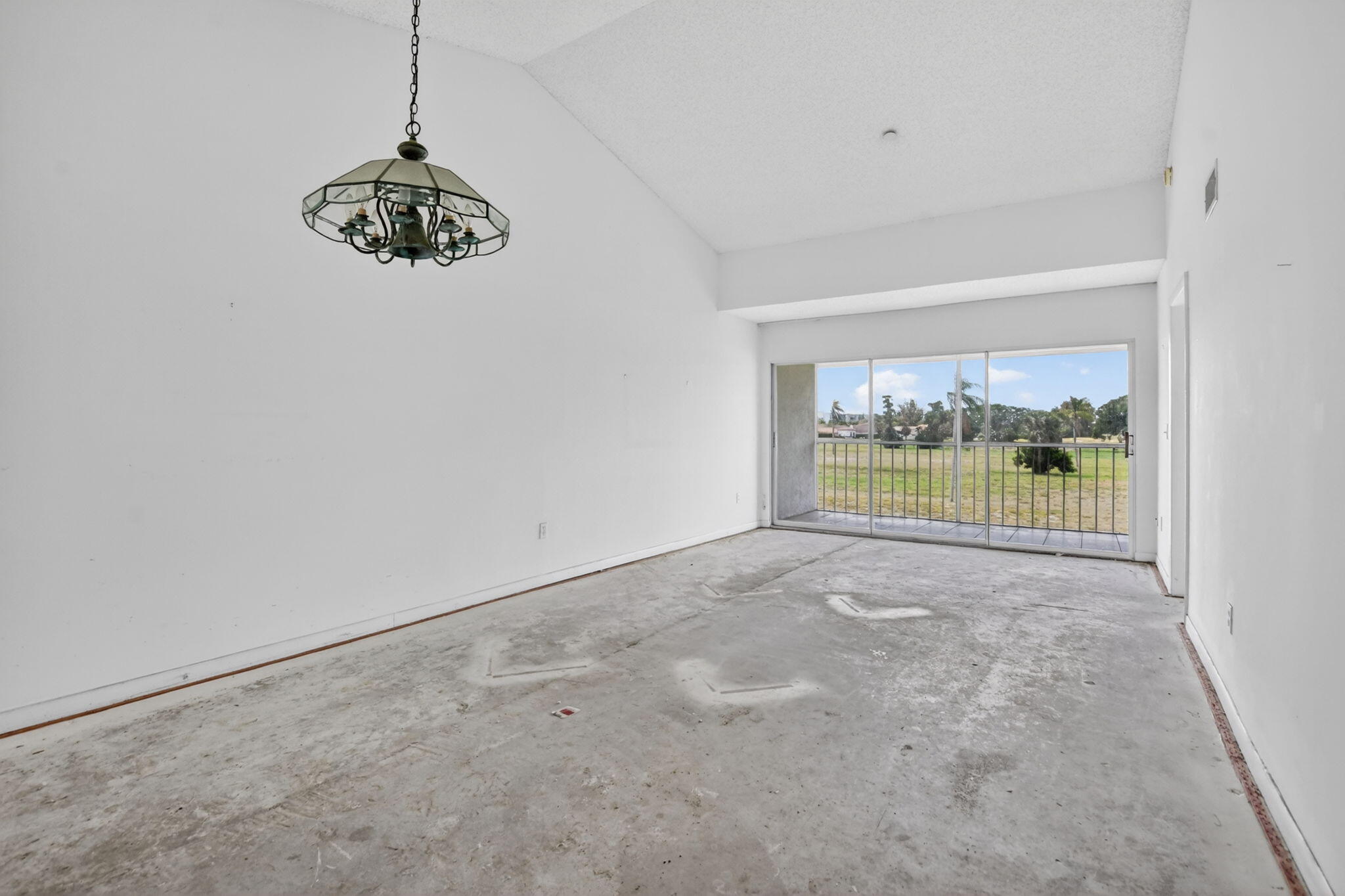 280 Northwest 67th Street, Unit B203 Boca Raton, FL 33487 - Photo 4 of 16 Living Area