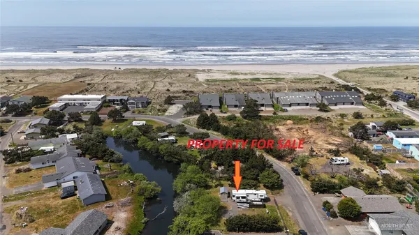 $159,900 | 708 338th Place, Ocean Park, WA 98640