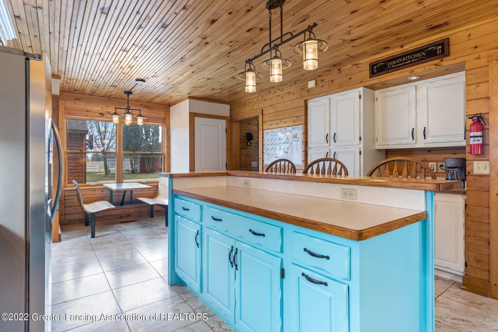 5793 West Stoll Road Lansing, MI 48906 - Photo 6 of 58 23-web-or-mls-1P6A7789