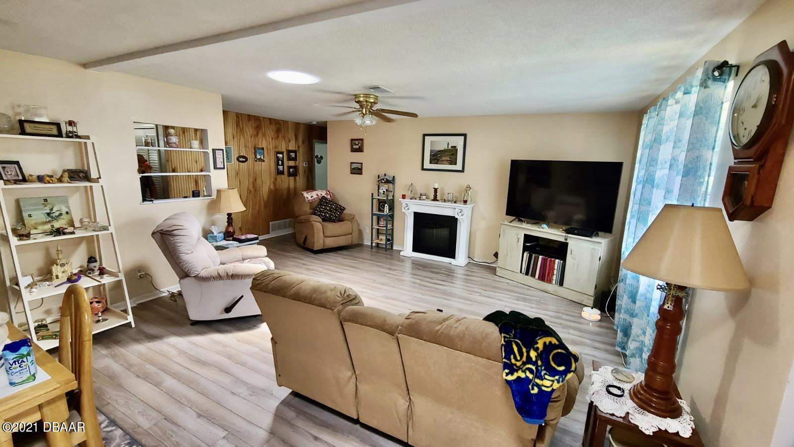 115 Bonita Place Ormond Beach, FL 32174 - Photo 20 of 68 3993f5ba-323a-4e2d-b3c1-a3d5d5afad53