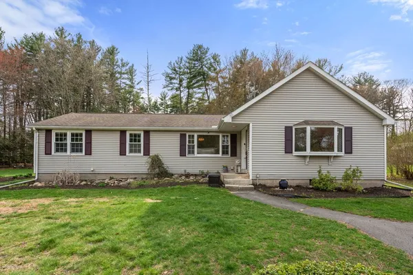 $375,000 | 7 Salem Road, Southwick, MA 01077