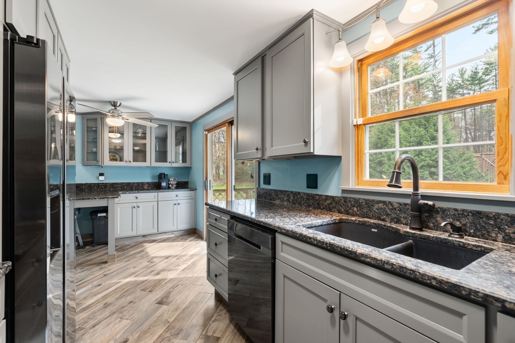 7 Salem Road Southwick, MA 01077 - Photo 5 of 30