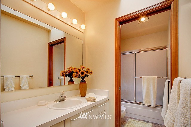 18452 Southeast 143rd Street Renton, WA 98059 - Photo 18 of 22 Gallery Image 18