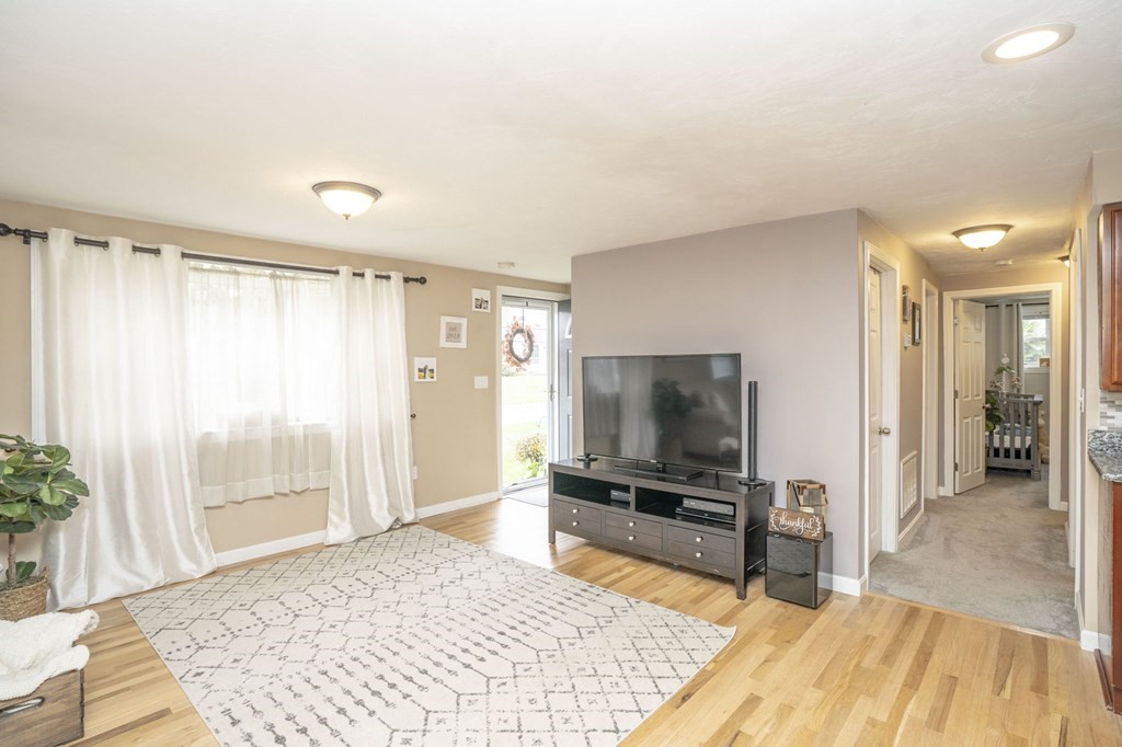 36 Rondeau Road Bellingham, MA 02019 - Photo 16 of 36 Gallery Image 16
