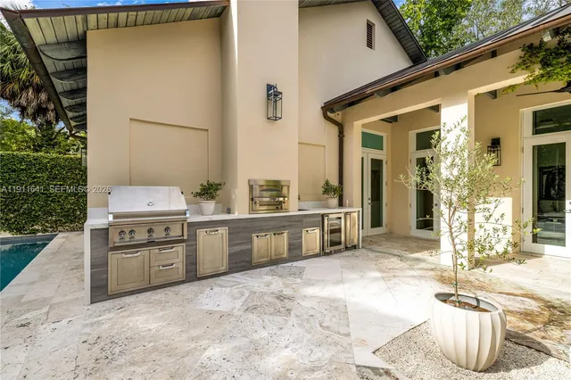 $7,900,000 | 7370 Vistalmar Street, Coral Gables, FL 33143