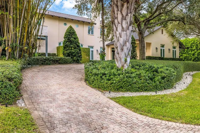 $7,900,000 | 7370 Vistalmar Street, Coral Gables, FL 33143