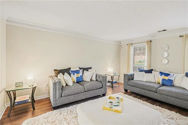 $295,000 | 12203 Crestwood Court, Fayetteville, GA 30215