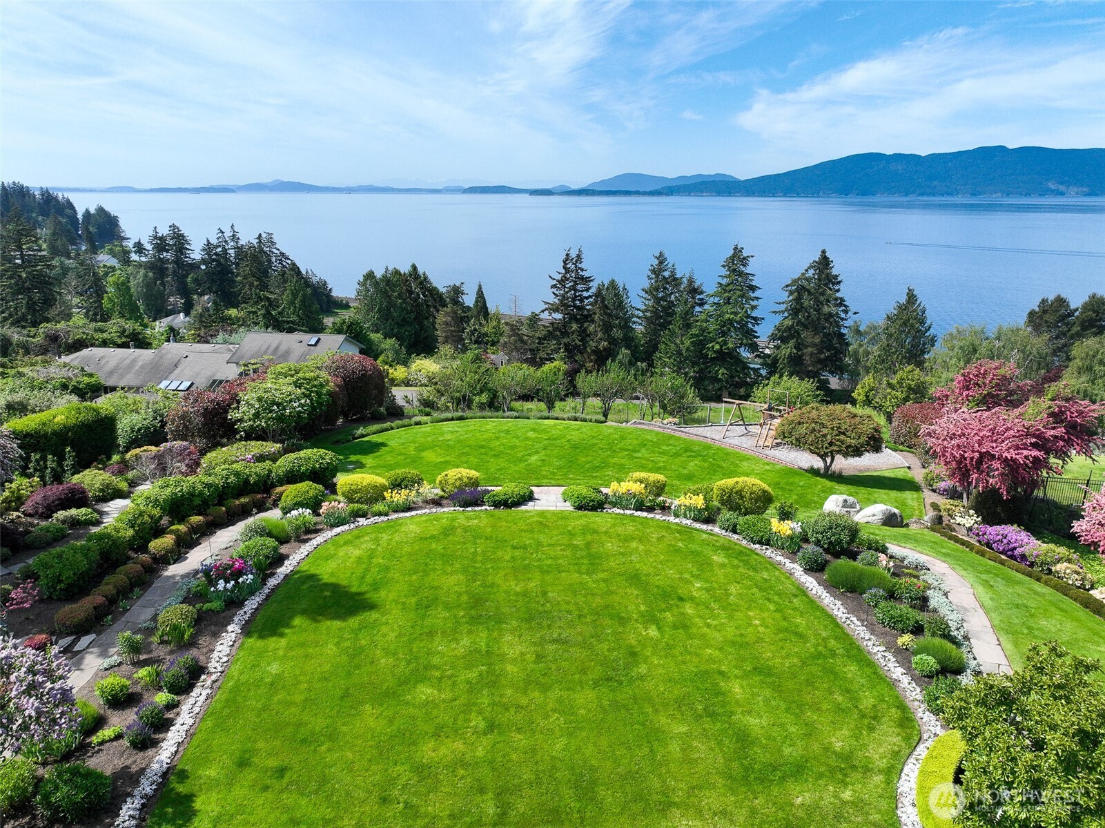 306 Briar Road Bellingham, WA 98225 - Photo 4 of 40