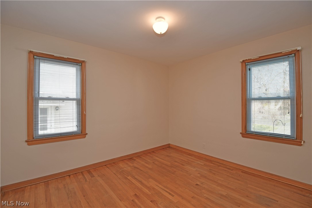 5515 Huron Road Lyndhurst, OH 44124 - Photo 16 of 35