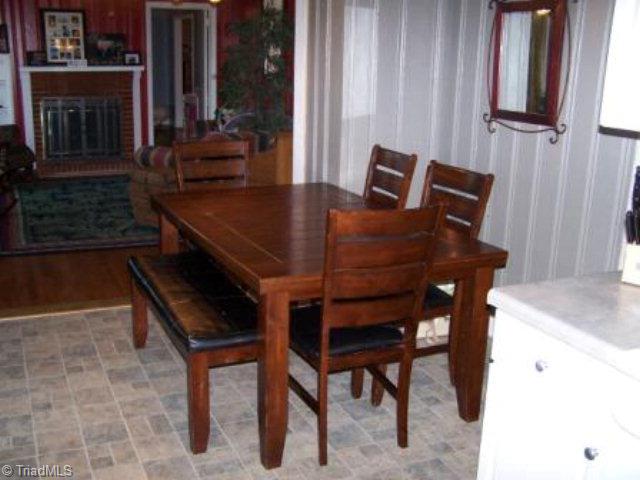 5447 Mountain View Road Hays, NC 28635 - Photo 7 of 13 Dinning Area