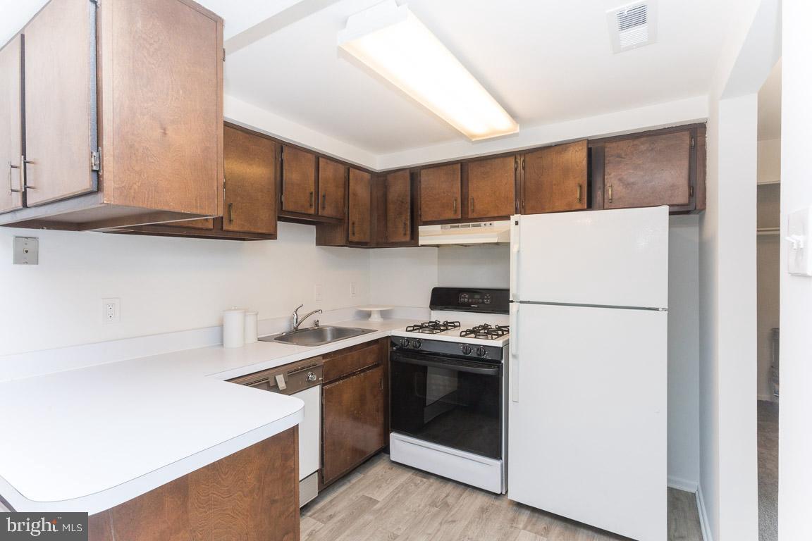 2572 Riva Road, Unit 10B Annapolis, MD 21401 - Photo 10 of 25