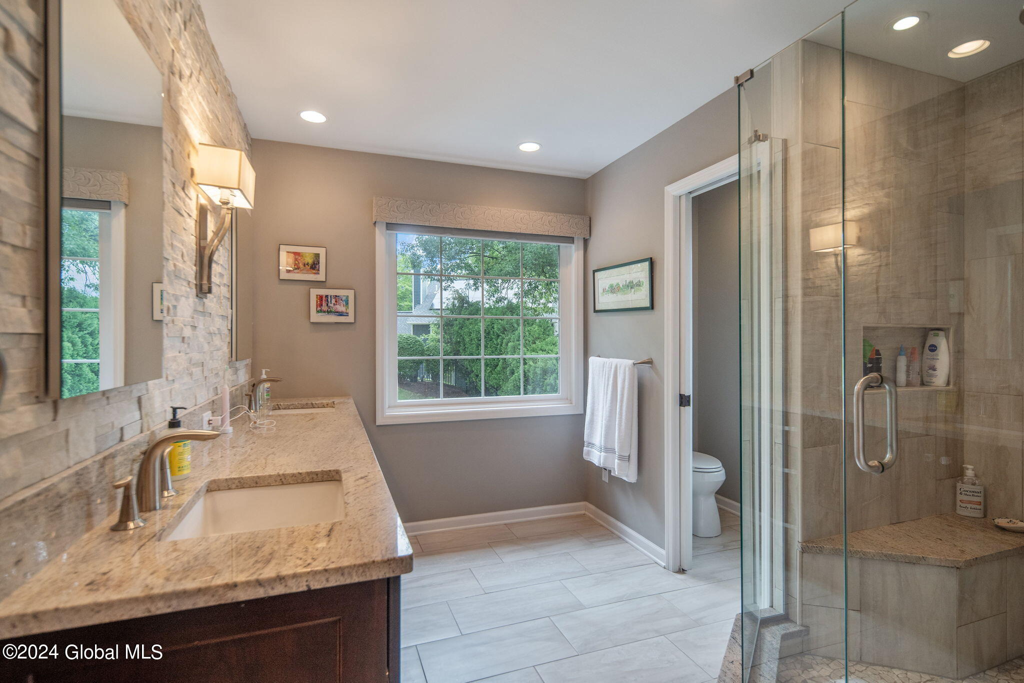 206 Shaker Ridge Drive Colonie, NY 12309 - Photo 18 of 41 Interior 17