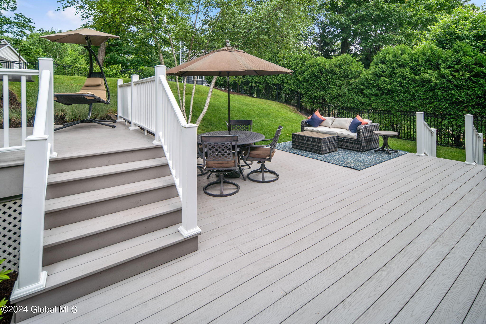 206 Shaker Ridge Drive Colonie, NY 12309 - Photo 33 of 41 Exterior 03