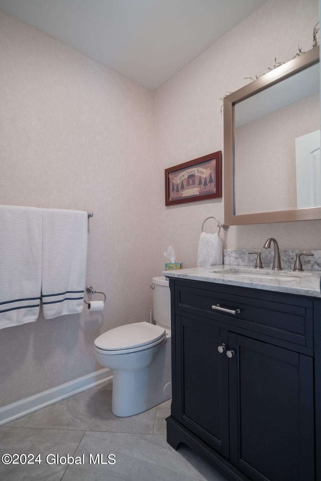 206 Shaker Ridge Drive Colonie, NY 12309 - Photo 9 of 41 Interior 08