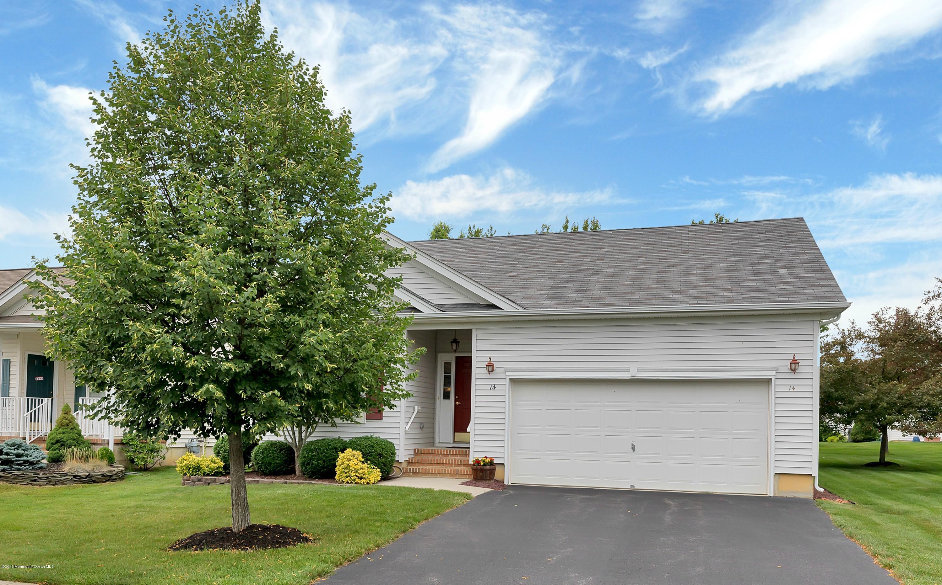 14 Shelley Road Brick, NJ 08724 - Photo 1 of 11 a house view with a garden space