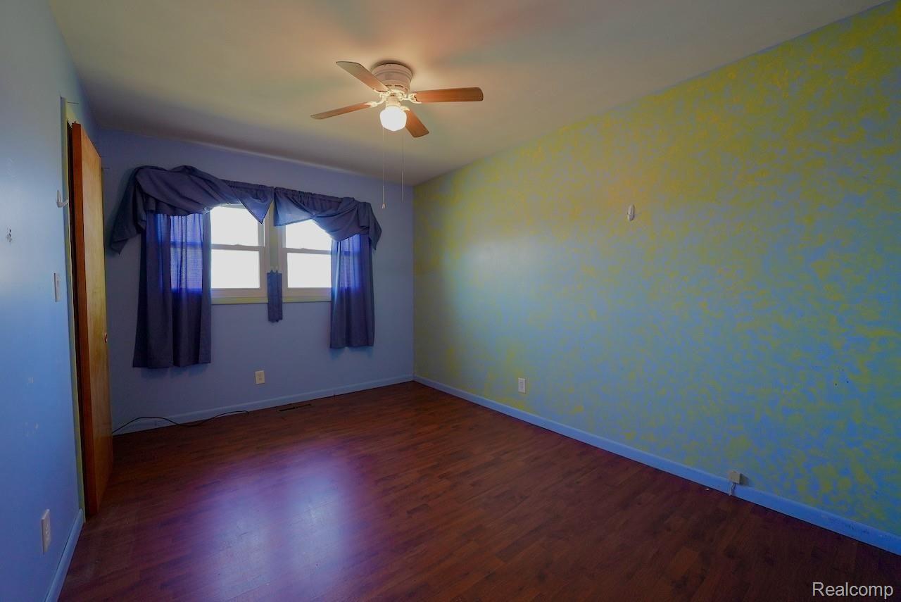 7874 Beard Road Byron, MI 48418 - Photo 9 of 28 DSC00123.jpeg