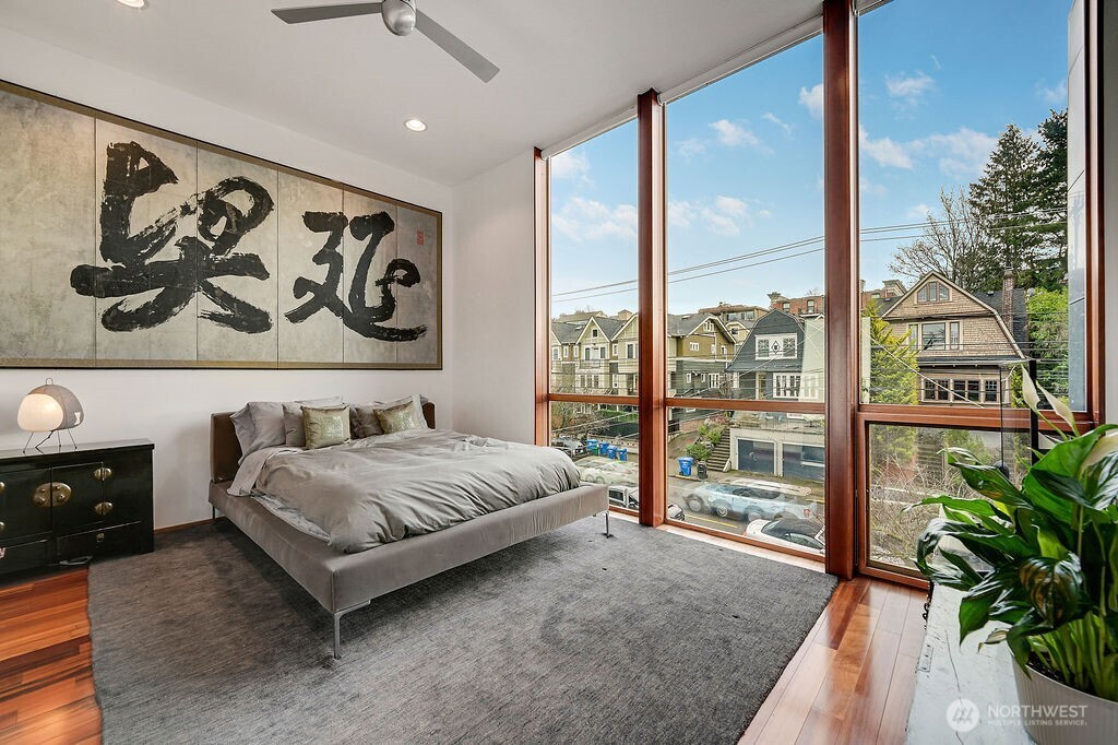 209 12th Avenue East Seattle, WA 98102 - Photo 28 of 40