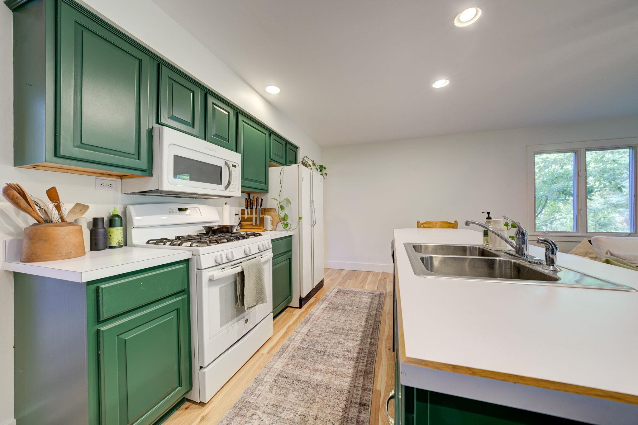 783 South Stony Point Road Suttons Bay, MI 49682 - Photo 6 of 58