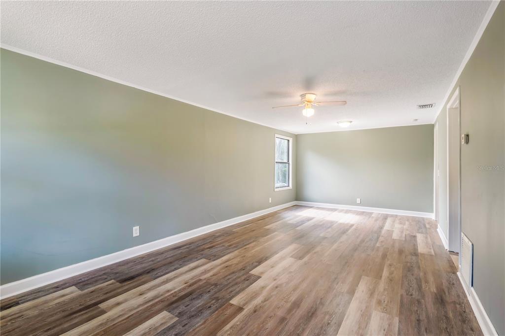 133 Colomba Road DeBary, FL 32713 - Photo 8 of 19