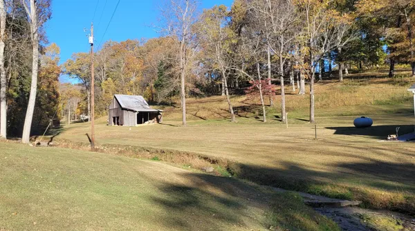$365,000 | 495 Shepherd Hollow Road, Indian Mound, TN 37079