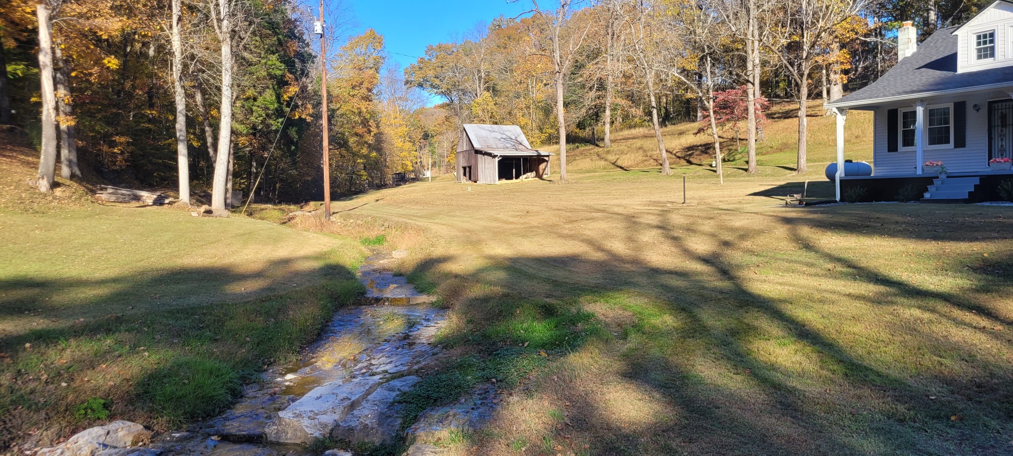 495 Shepherd Hollow Road Indian Mound, TN 37079 - Photo 7 of 30 a view of a house with a yard