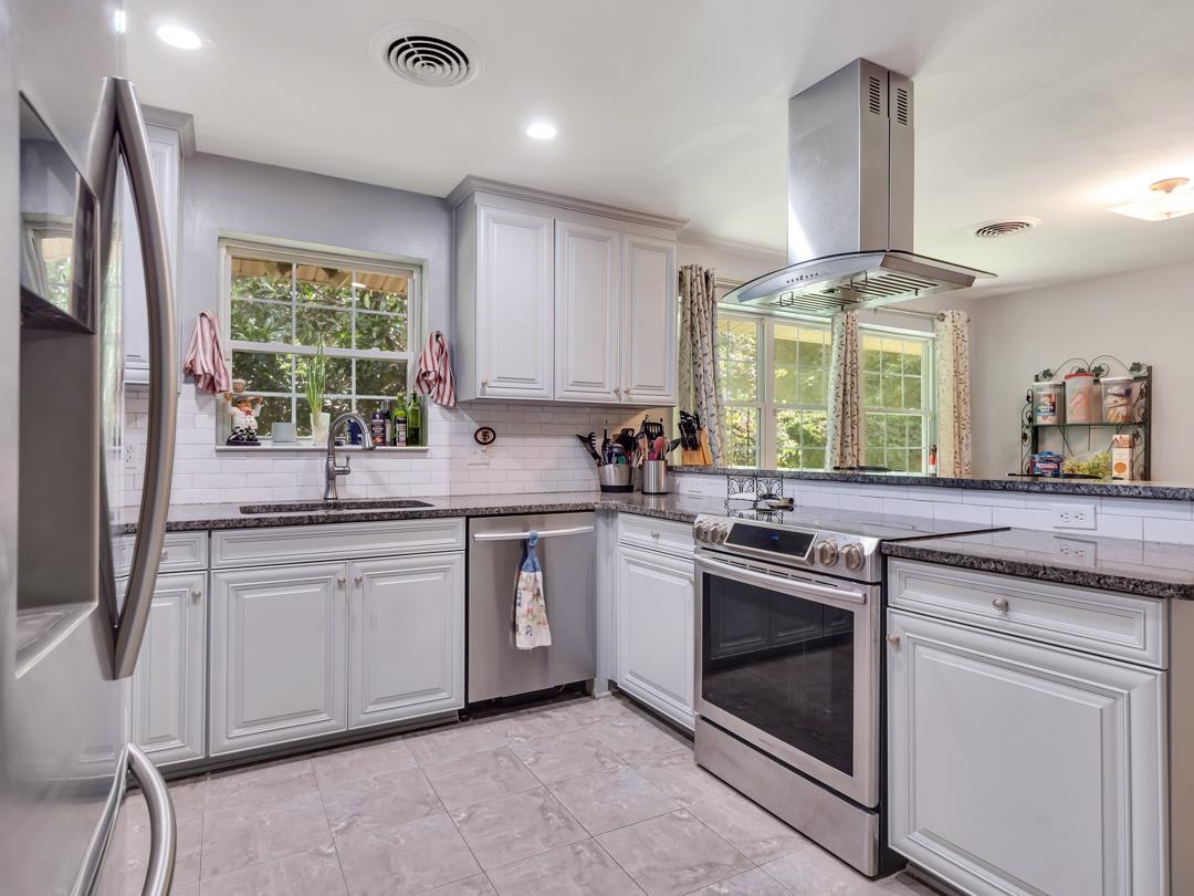 1606 Sharon Road Tallahassee, FL 32303 - Photo 12 of 27