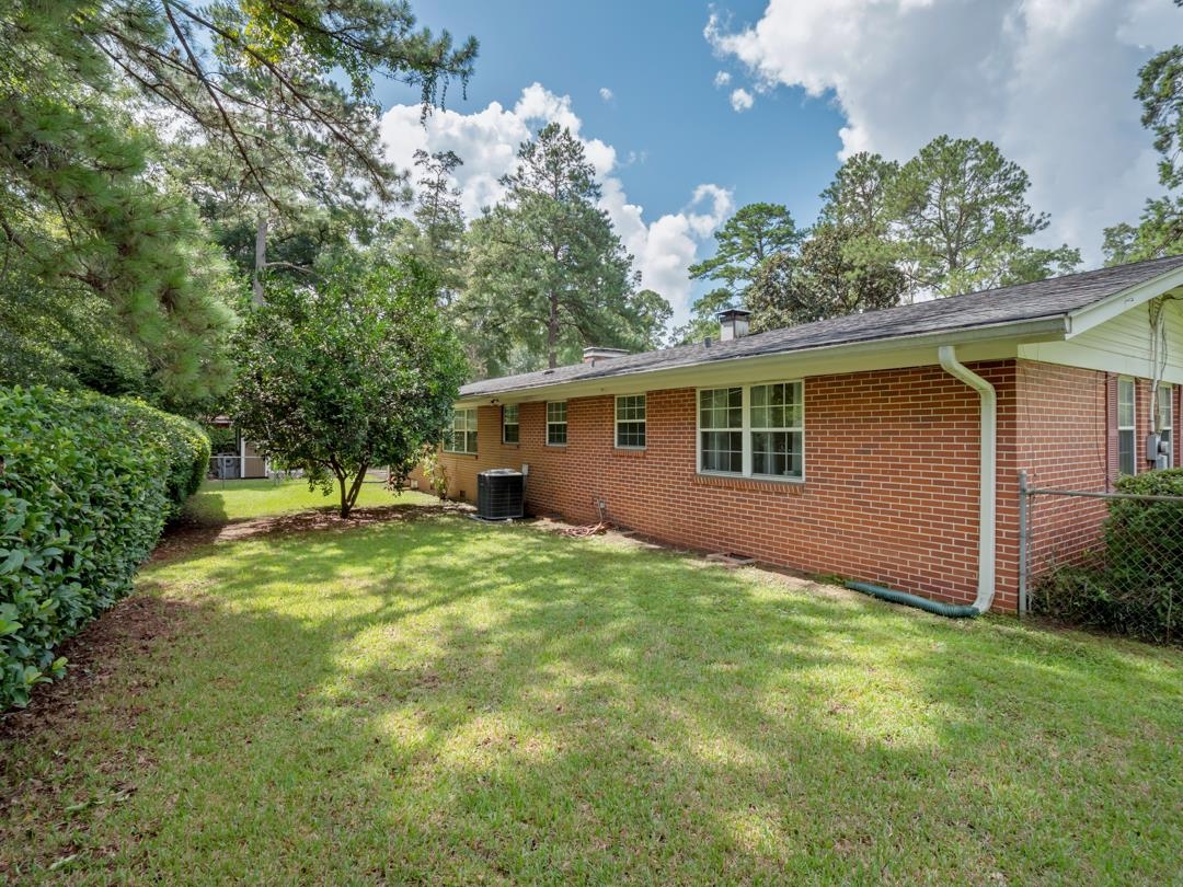 1606 Sharon Road Tallahassee, FL 32303 - Photo 5 of 27