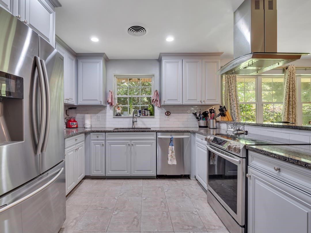 1606 Sharon Road Tallahassee, FL 32303 - Photo 9 of 27