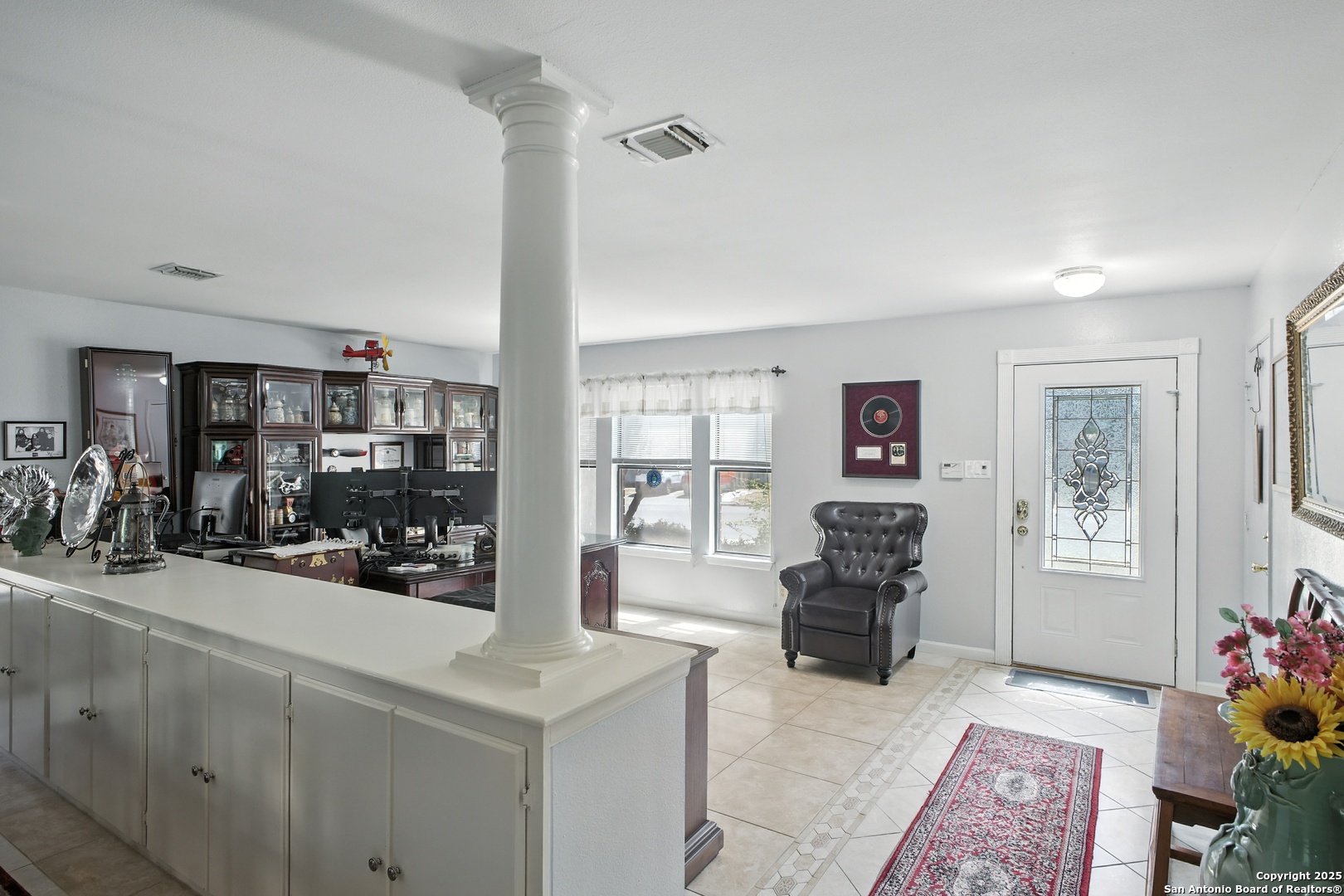 16414 Bulverde Point San Antonio, TX 78247 - Photo 3 of 46 a living room with furniture and wooden floor
