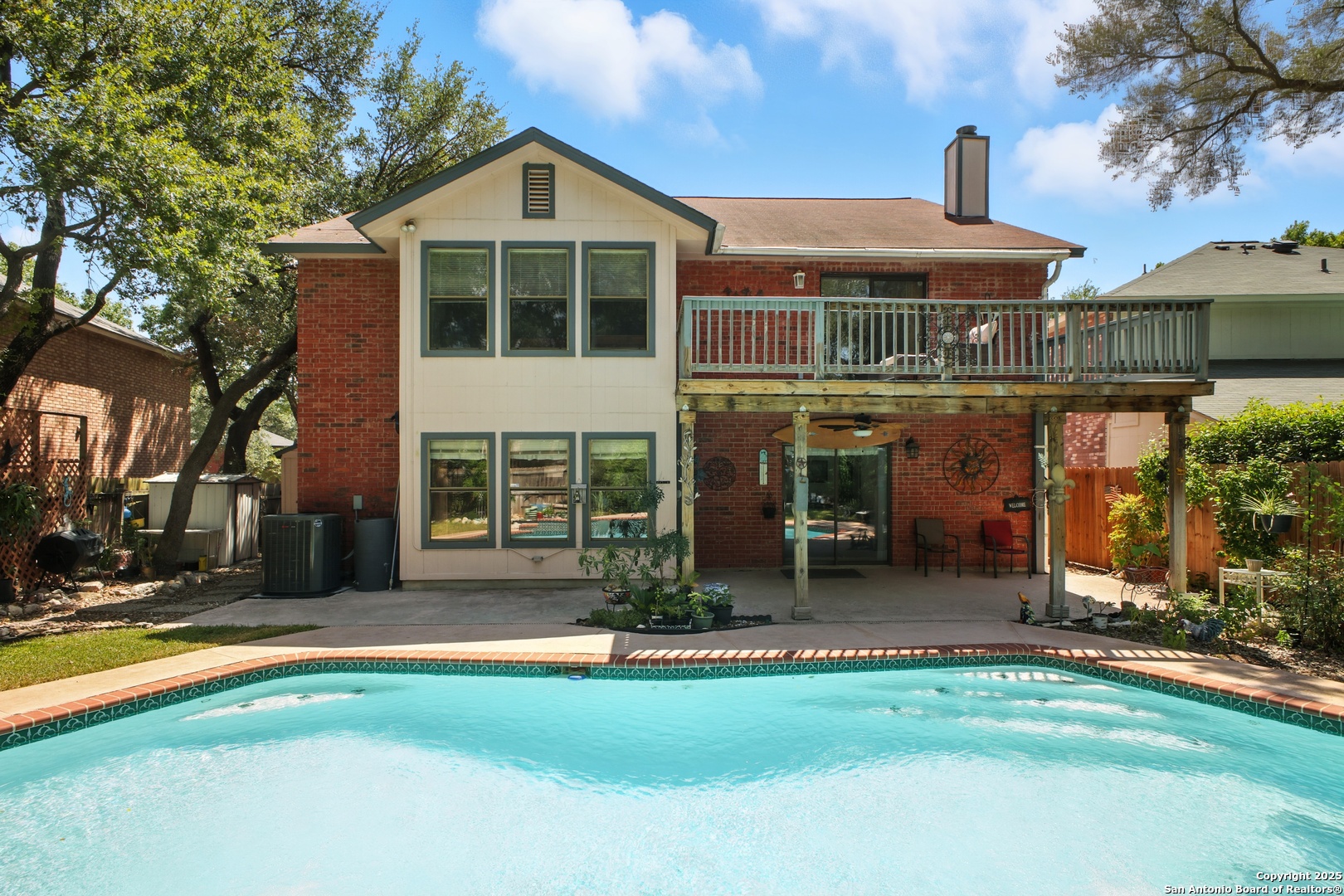 16414 Bulverde Point San Antonio, TX 78247 - Photo 40 of 46 a front view of a house with a yard