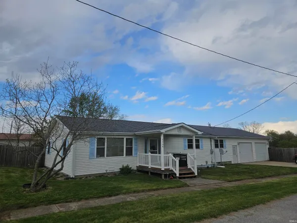 $249,900 | 5546 East Vine Street, Amboy, IN 46911