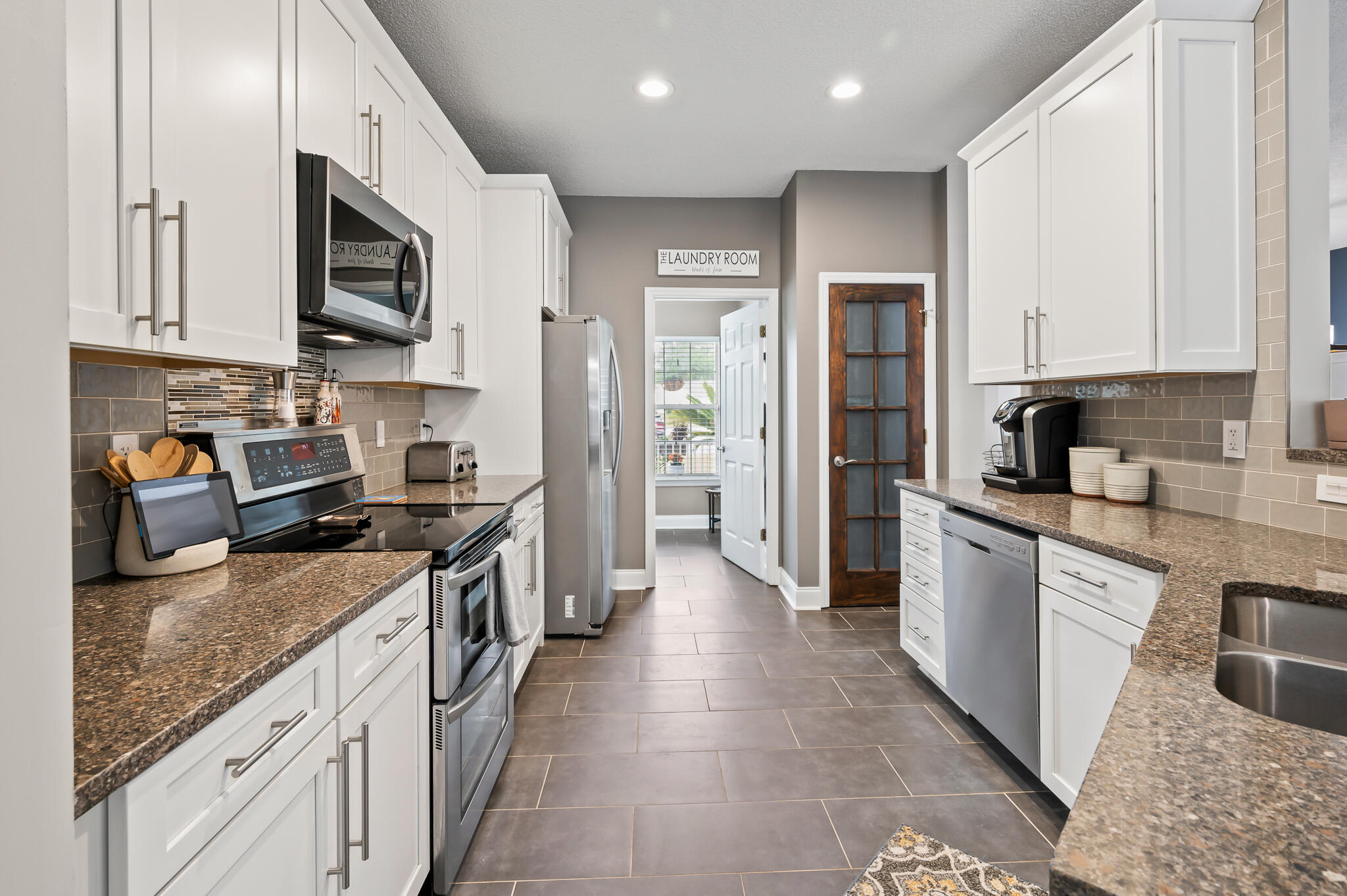 578 Carters Grove Road Charleston, SC 29414 - Photo 8 of 38 578 Carters Grove Rd