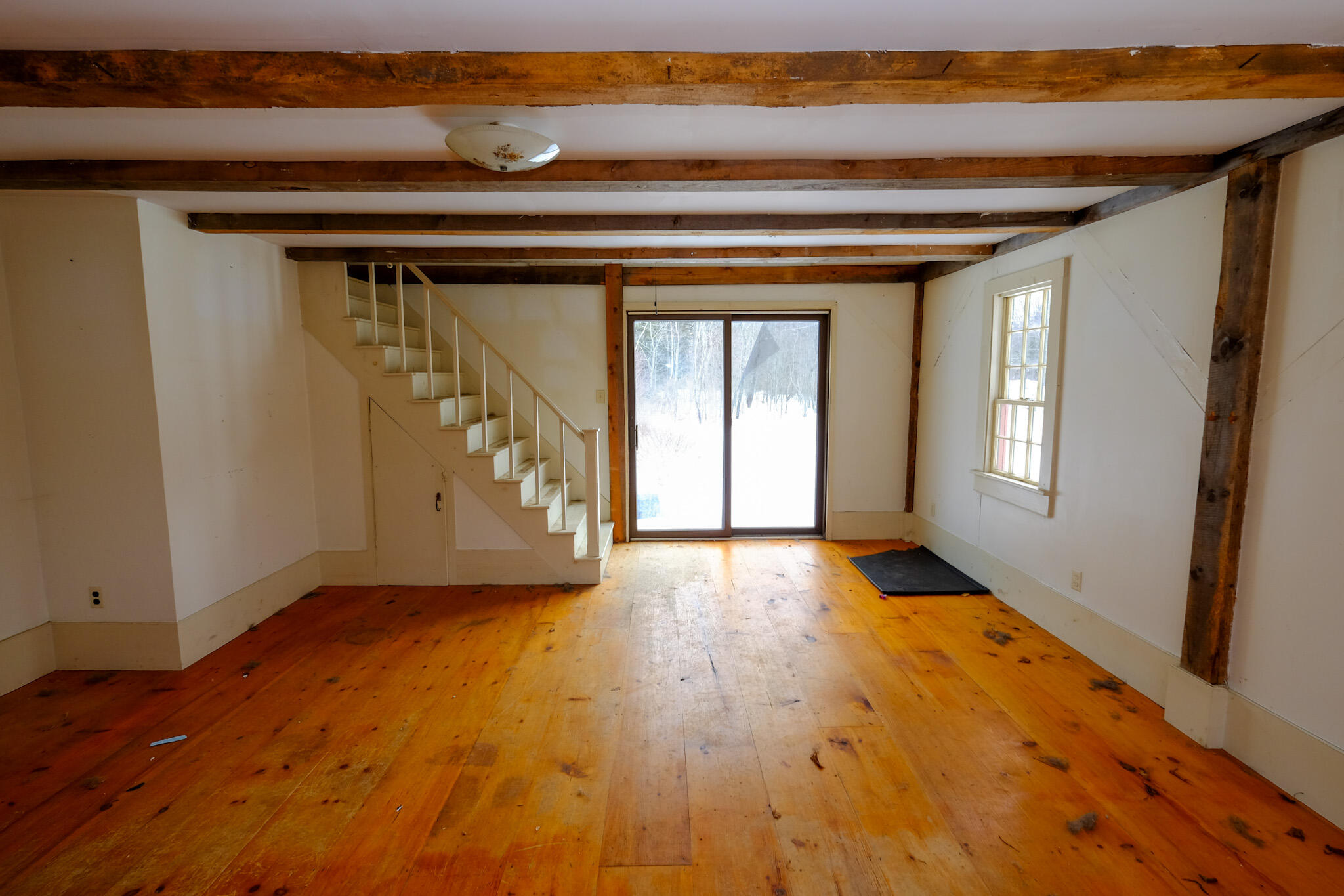 56 Snows Point Road St. George, ME 04860 - Photo 2 of 27 Living Room