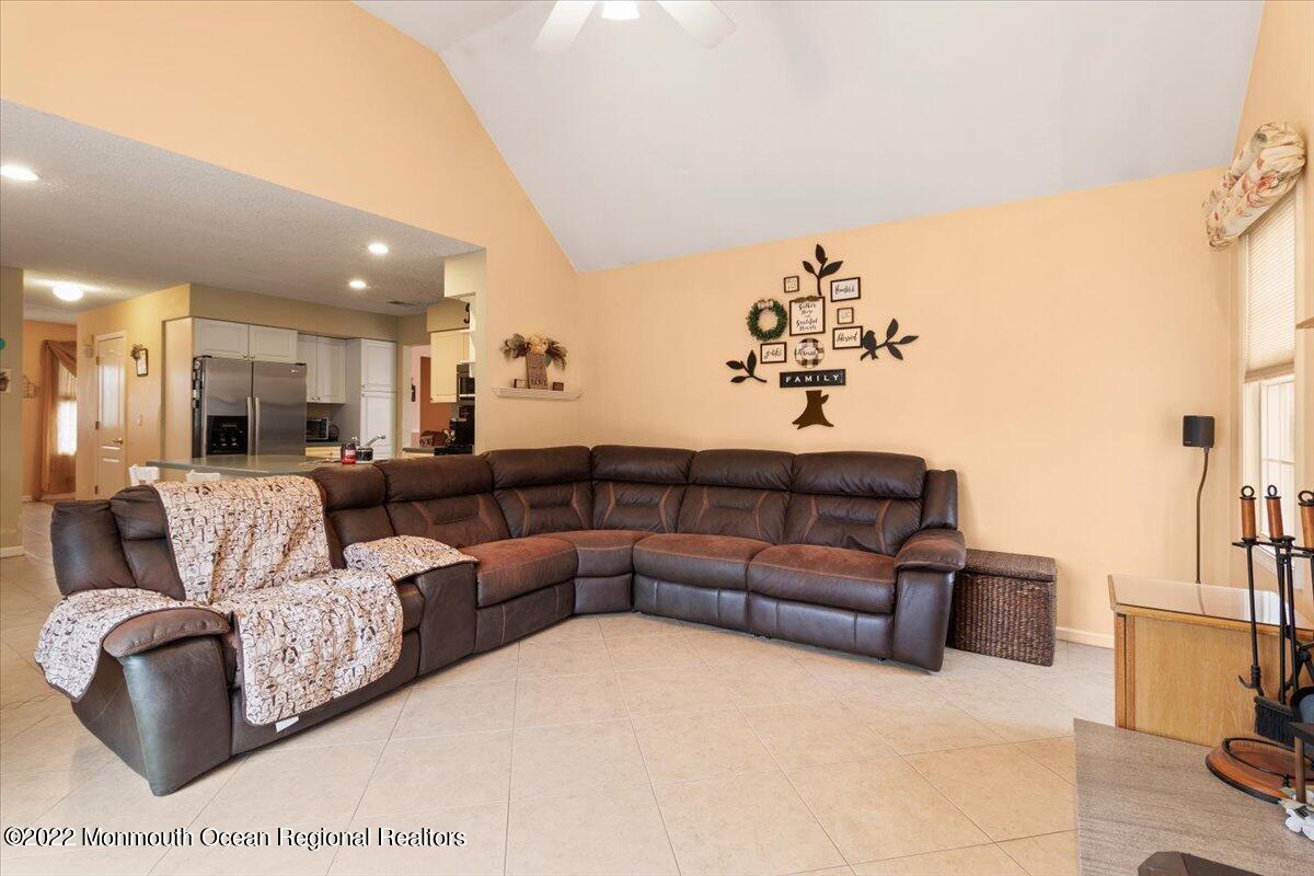 706 Hyson Road Jackson, NJ 08527 - Photo 9 of 30 09-706 Hyson Rd (9)