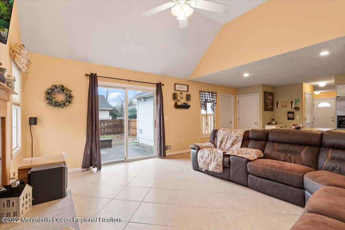 706 Hyson Road Jackson, NJ 08527 - Photo 10 of 30 10-706 Hyson Rd (10)