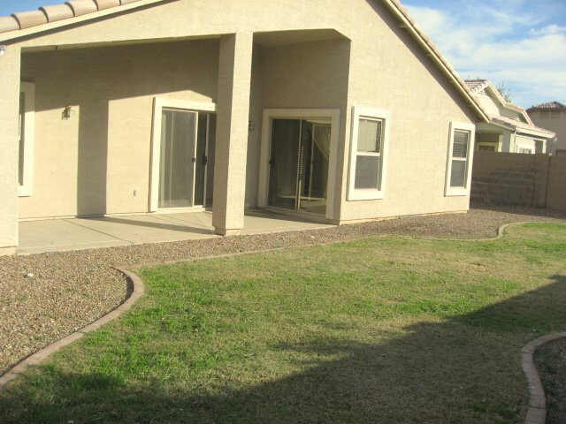 1236 South Riata Street Gilbert, AZ 85296 - Photo 4 of 6 Additional Photo