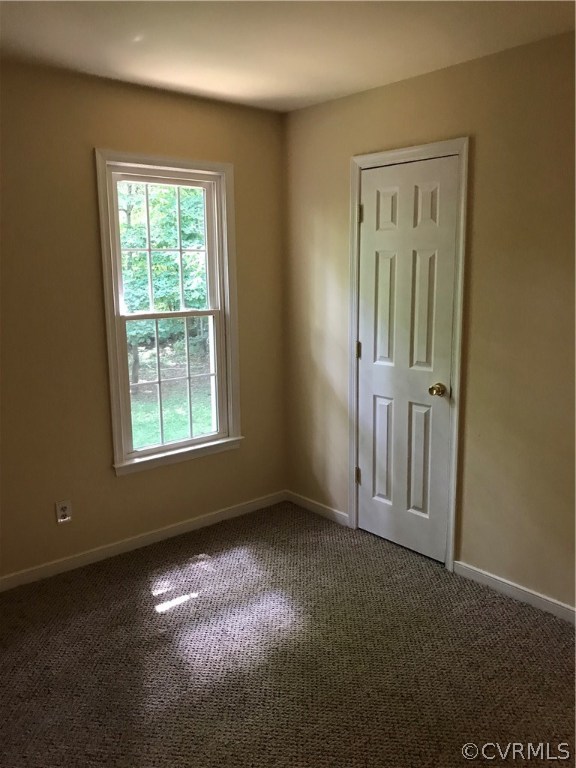 6904 Full Rack Court Midlothian, VA 23112 - Photo 17 of 29 an empty room with windows