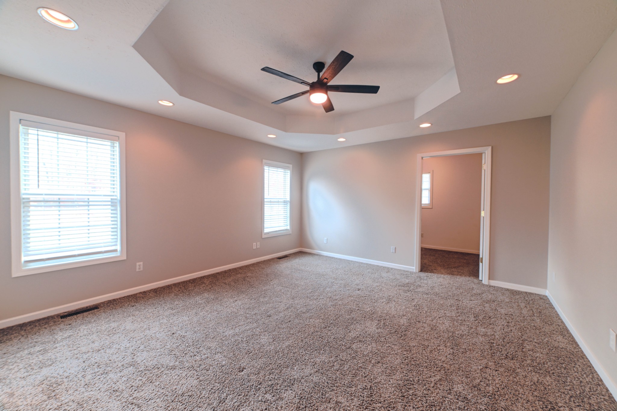 417 Tom White Road Big Sandy, TN 38221 - Photo 12 of 35