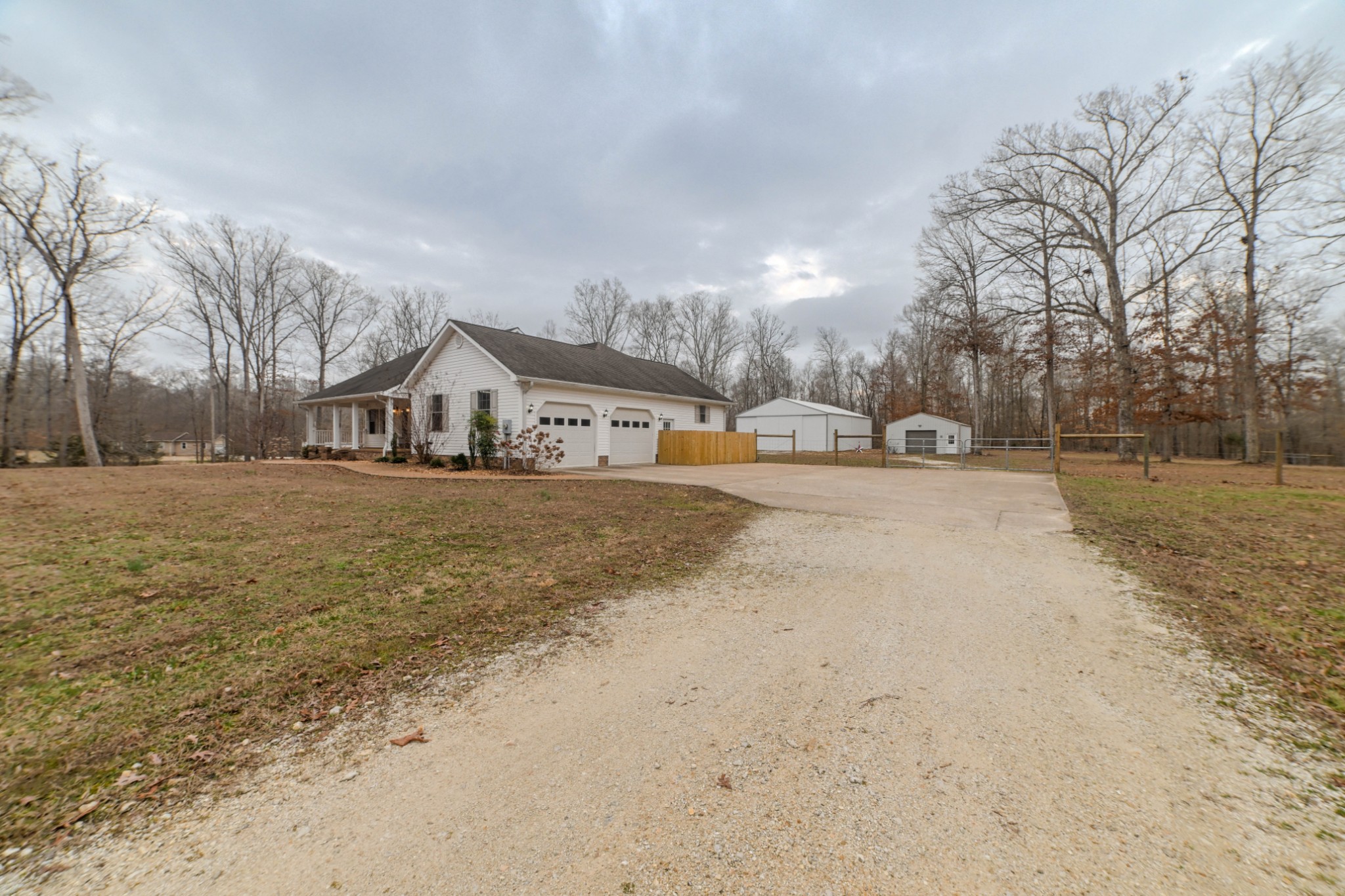 417 Tom White Road Big Sandy, TN 38221 - Photo 27 of 35