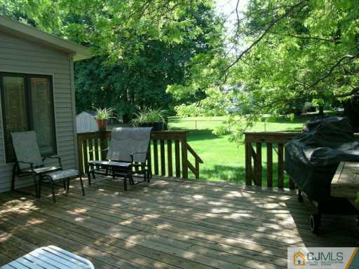 20 Cook Road East Brunswick, NJ 08816 - Photo 6 of 8 Gallery Image 6