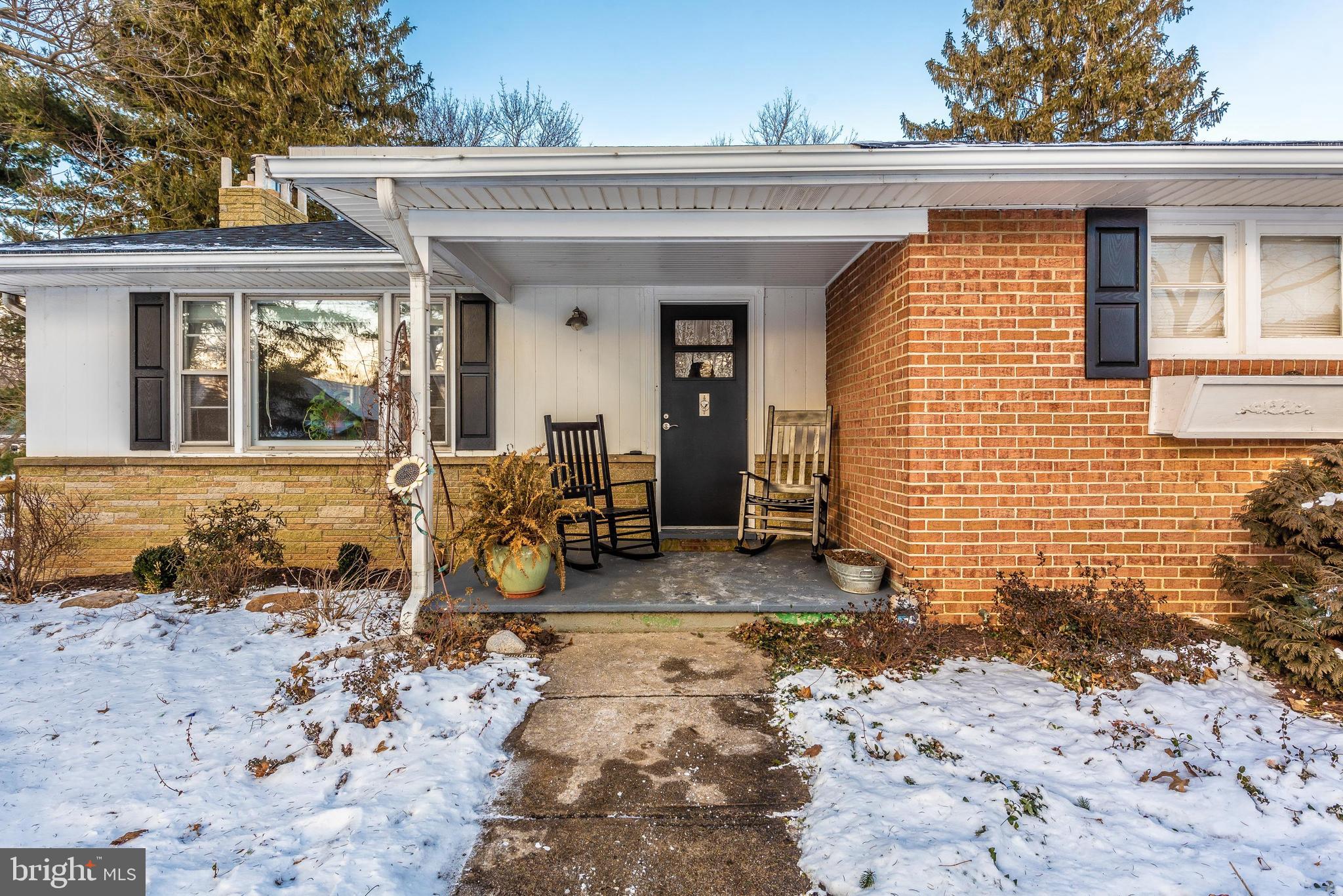 22518 Old Georgetown Road Smithsburg, MD 21783 - Photo 2 of 40 Welcome Home!