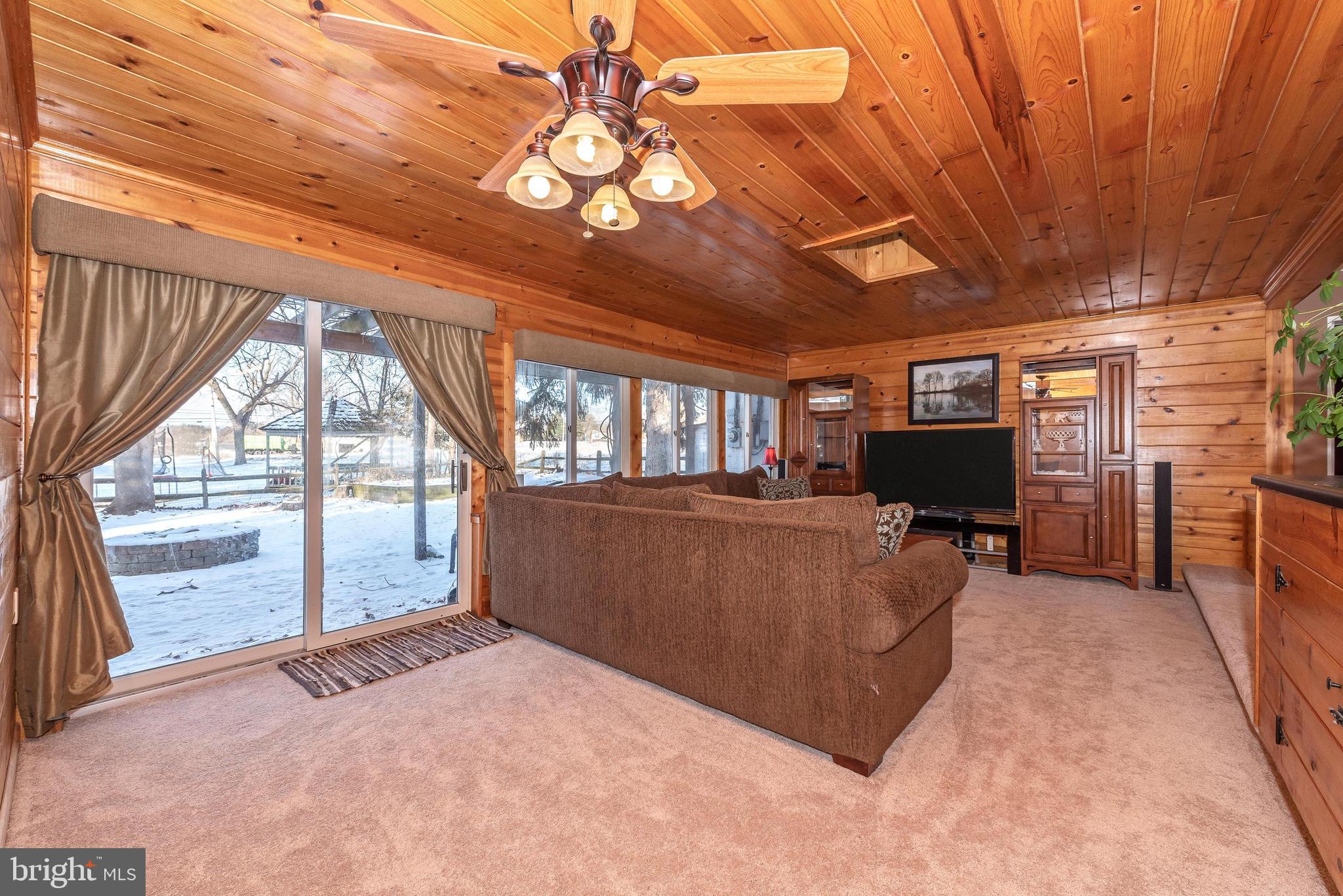 22518 Old Georgetown Road Smithsburg, MD 21783 - Photo 17 of 40 Sliding Doors Open to Back Patio