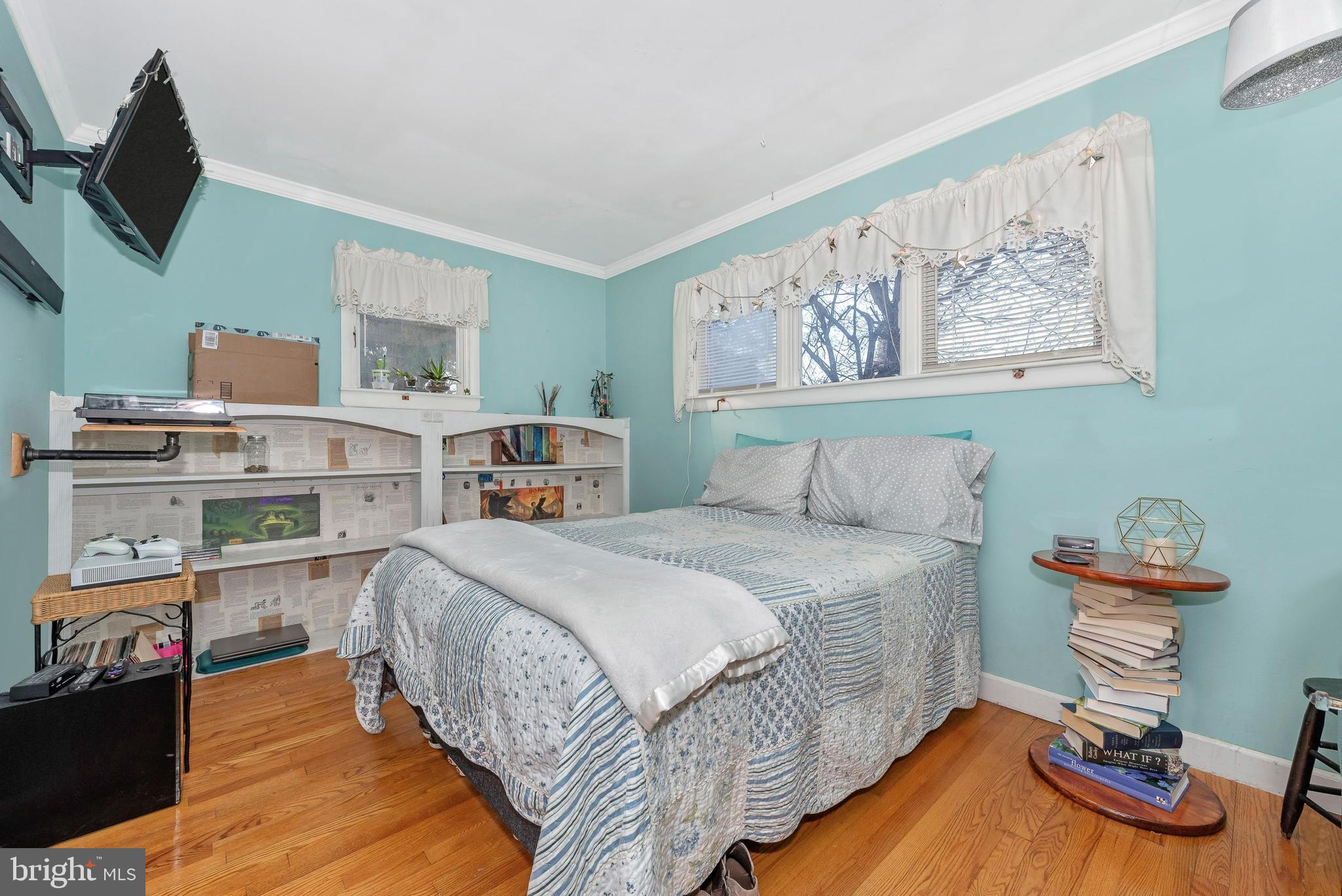 22518 Old Georgetown Road Smithsburg, MD 21783 - Photo 26 of 40 Second Bedroom