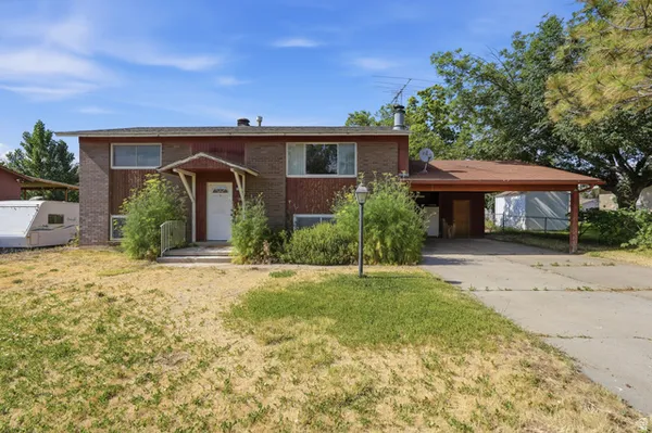 $390,000 | 572 West 1680th Street North, Clearfield, UT 84015