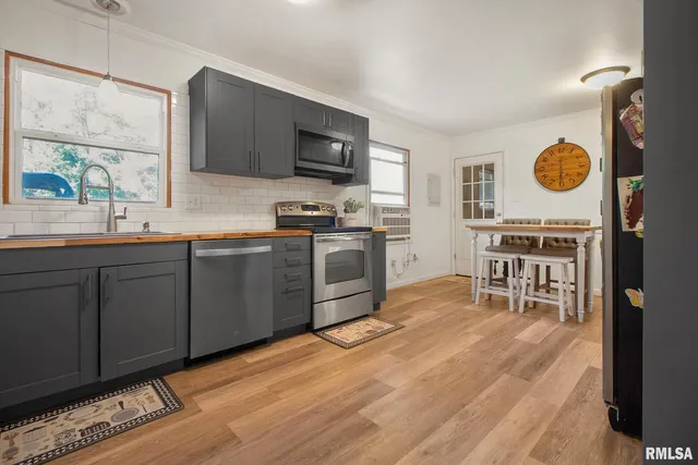 $199,000 | 16042 Ralls Grove Road, Creal Springs, IL 62922