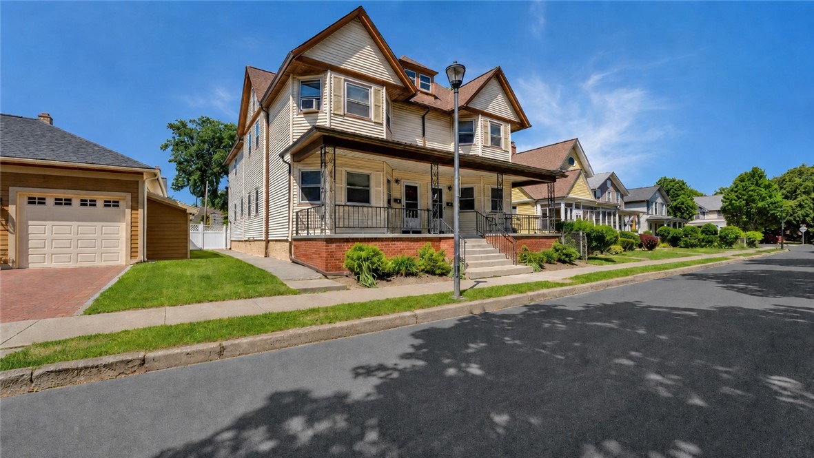 34 Glasgow Street Rochester, NY 14608 - Photo 2 of 34